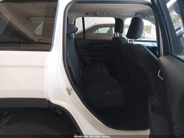 Продажа на аукционе авто 2023 Jeep Grand Cherokee Laredo 4x4, vin: 1C4RJHAG9PC640943, номер лота: 45874016