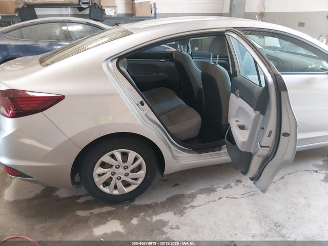 Hyundai ELANTRA SE 2020 5NPD74LF6LH615776 Image 8