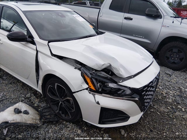 45874049 :رقم المزاد ، 1N4BL4CW1PN403222 vin ، 2023 Nissan Altima Sr Intelligent Awd مزاد بيع