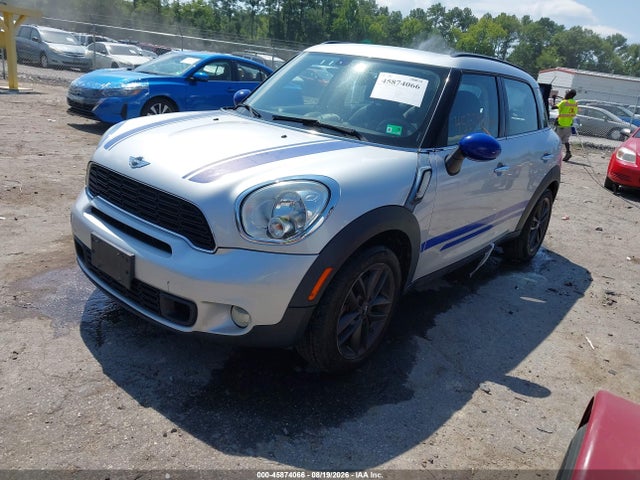 Mini Countryman Cooper S 2014 WMWZC5C58EWP38469 Image 2
