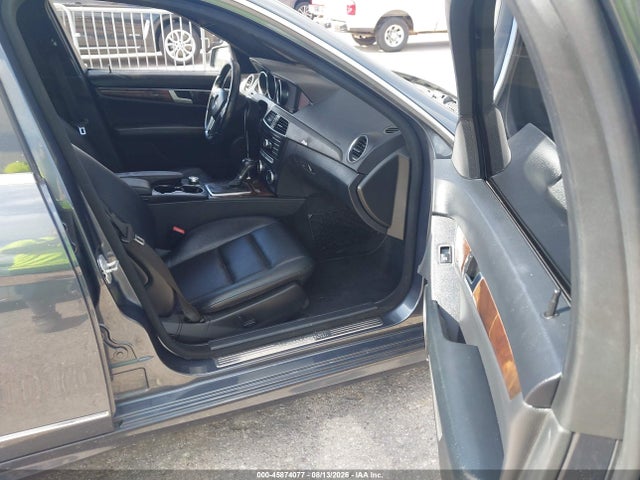 Aukcja sprzedaży 2014 Mercedes-benz C 250 Sport, vin: WDDGF4HB5EA957189, numer aukcji: 45874077