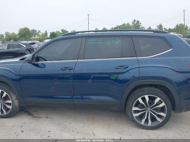 2022 Volkswagen Atlas 3.6l V6 Se W/technology მანქანა იყიდება აუქციონზე, vin: 1V2KR2CA1NC559379, აუქციონის ნომერი: 45874109