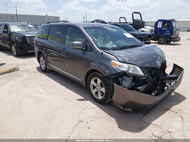 2012 Toyota Sienna Le V6 8 Passenger მანქანა იყიდება აუქციონზე, vin: 5TDKK3DC3CS274576, აუქციონის ნომერი: 45874116