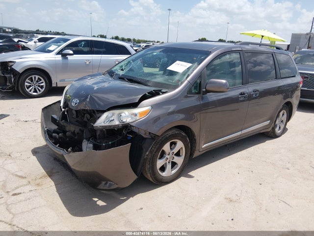2012 Toyota Sienna Le V6 8 Passenger მანქანა იყიდება აუქციონზე, vin: 5TDKK3DC3CS274576, აუქციონის ნომერი: 45874116