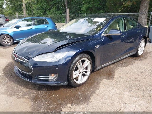 Продаж на аукціоні авто 2015 Tesla Model S 60/70/85, vin: 5YJSA1S19FFP72511, номер лоту: 45874124