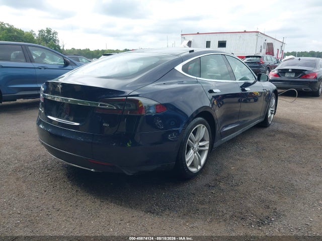 Продаж на аукціоні авто 2015 Tesla Model S 60/70/85, vin: 5YJSA1S19FFP72511, номер лоту: 45874124