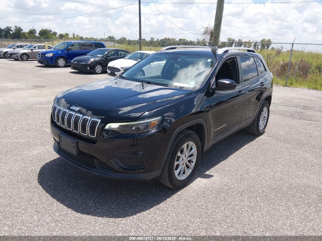 2020 Jeep Cherokee Latitude 4x4 მანქანა იყიდება აუქციონზე, vin: 1C4PJMCB5LD642095, აუქციონის ნომერი: 45874127
