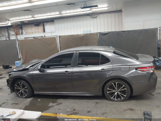 45874162 :رقم المزاد ، 4T1B11HK7KU754568 vin ، 2019 Toyota Camry Se مزاد بيع