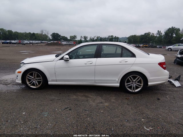 Auction sale of the 2013 Mercedes-benz C 300 Sport 4matic, vin: WDDGF8AB3DR296568, lot number: 45874179