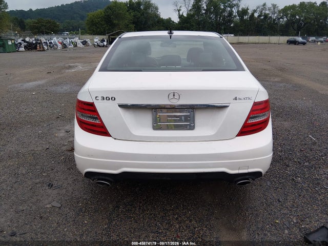 Auction sale of the 2013 Mercedes-benz C 300 Sport 4matic, vin: WDDGF8AB3DR296568, lot number: 45874179