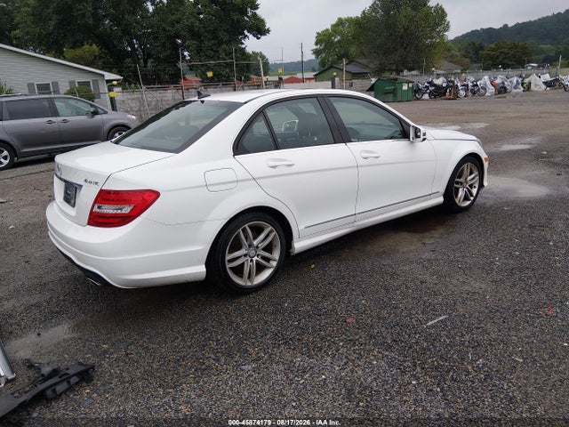 Auction sale of the 2013 Mercedes-benz C 300 Sport 4matic, vin: WDDGF8AB3DR296568, lot number: 45874179