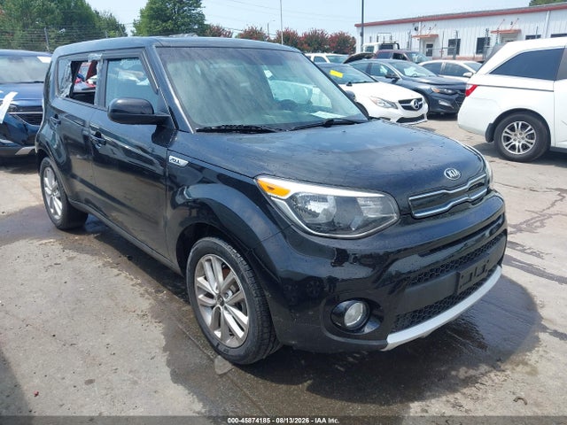 2017 Kia Soul + მანქანა იყიდება აუქციონზე, vin: KNDJP3A5XH7427586, აუქციონის ნომერი: 45874185
