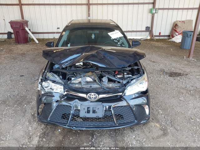 45874199 :رقم المزاد ، 4T1BF1FK3GU139155 vin ، 2016 Toyota Camry Se مزاد بيع