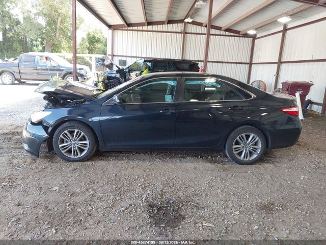 45874199 :رقم المزاد ، 4T1BF1FK3GU139155 vin ، 2016 Toyota Camry Se مزاد بيع