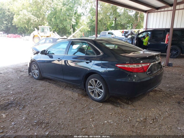 45874199 :رقم المزاد ، 4T1BF1FK3GU139155 vin ، 2016 Toyota Camry Se مزاد بيع