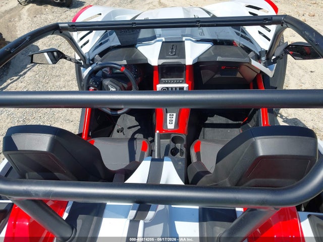 Polaris Slingshot 2024 57XAALHB5R8162575 Image 18
