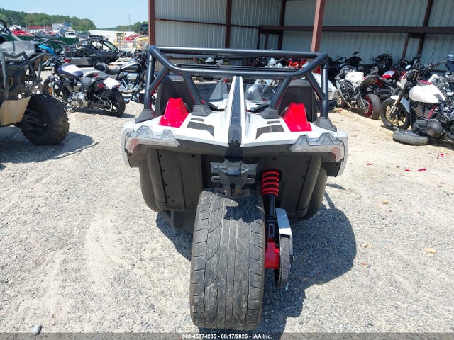 Polaris Slingshot 2024 57XAALHB5R8162575 Image 6