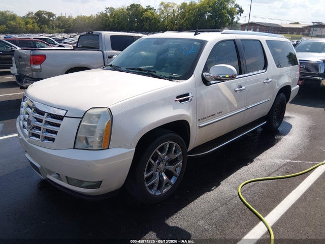 2009 Cadillac Escalade Esv Standard მანქანა იყიდება აუქციონზე, vin: 1GYFC16299R126098, აუქციონის ნომერი: 45874225