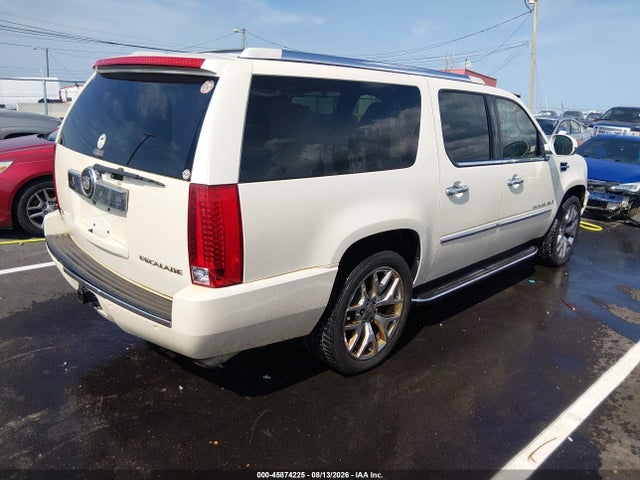 2009 Cadillac Escalade Esv Standard მანქანა იყიდება აუქციონზე, vin: 1GYFC16299R126098, აუქციონის ნომერი: 45874225