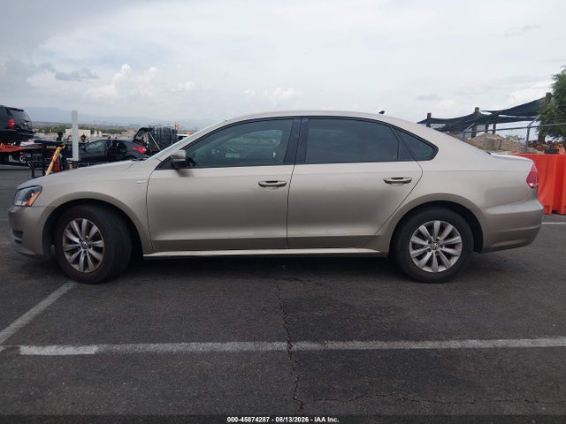 2015 Volkswagen Passat 1.8t Wolfsburg Edition მანქანა იყიდება აუქციონზე, vin: 1VWAT7A38FC048346, აუქციონის ნომერი: 45874287