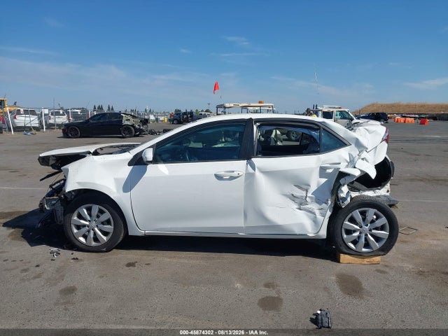 Toyota COROLLA LE 2016 5YFBURHE8GP453848 Image 15