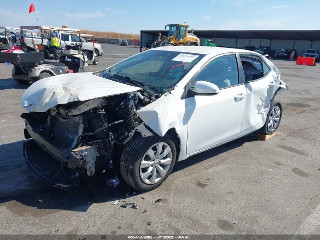Toyota COROLLA LE 2016 5YFBURHE8GP453848 Image 2