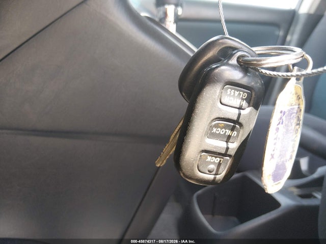 Продаж на аукціоні авто 2006 Toyota Matrix Xr, vin: 2T1KR32E86C561652, номер лоту: 45874317
