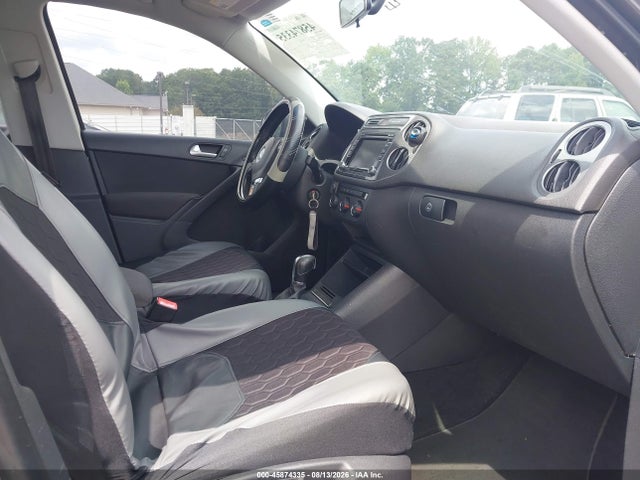 45874335 :رقم المزاد ، WVGAV7AX7FW565695 vin ، 2015 Volkswagen Tiguan S مزاد بيع