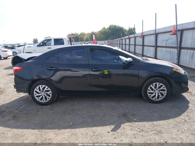 Продажа на аукционе авто 2017 Toyota Corolla Le, vin: 5YFBURHE8HP571299, номер лота: 45874363
