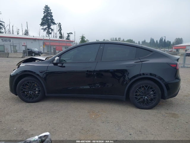 Продажа на аукционе авто 2022 Tesla Model Y Long Range Dual Motor All-wheel Drive, vin: 7SAYGDEE4NF368347, номер лота: 45874390