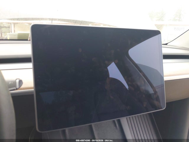Продажа на аукционе авто 2022 Tesla Model Y Long Range Dual Motor All-wheel Drive, vin: 7SAYGDEE4NF368347, номер лота: 45874390