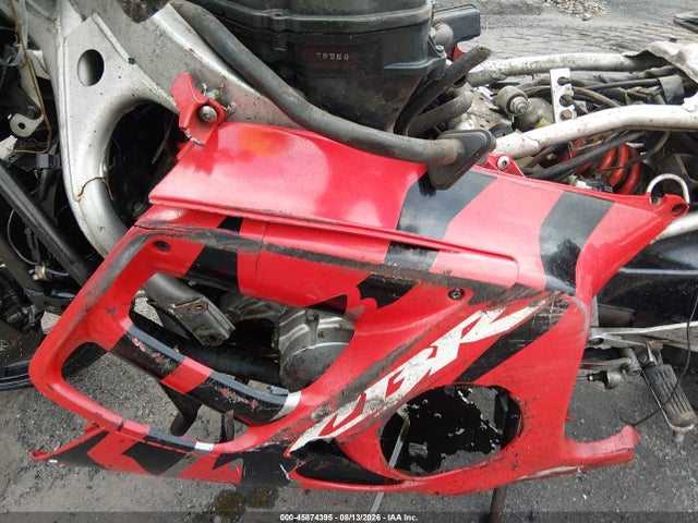 Продажа на аукционе авто 1998 Honda Cbr600 F3, vin: JH2PC2502WM702761, номер лота: 45874395