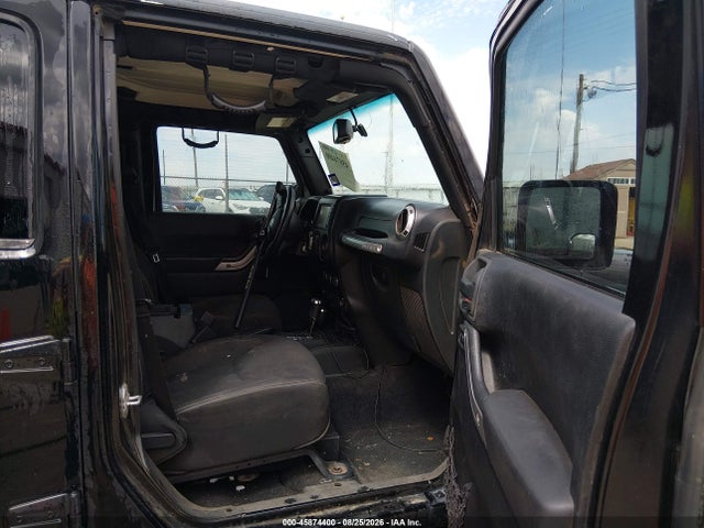 Продажа на аукционе авто 2013 Jeep Wrangler Unlimited Sahara, vin: 1C4HJWEG1DL513271, номер лота: 45874400