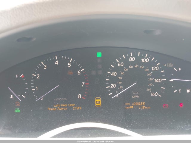 2004 Lexus Ls 430 მანქანა იყიდება აუქციონზე, vin: JTHBN36F940141872, აუქციონის ნომერი: 45874407