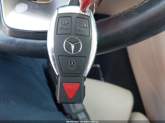 2019 Mercedes-benz Glc 300 მანქანა იყიდება აუქციონზე, vin: WDC0G4JB4KF566109, აუქციონის ნომერი: 45874436