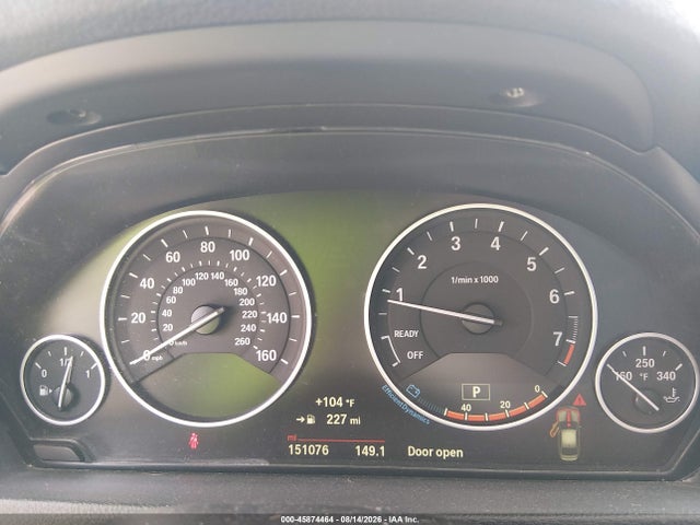 Продажа на аукционе авто 2015 Bmw 320i, vin: WBA3B1G54FNT63764, номер лота: 45874464