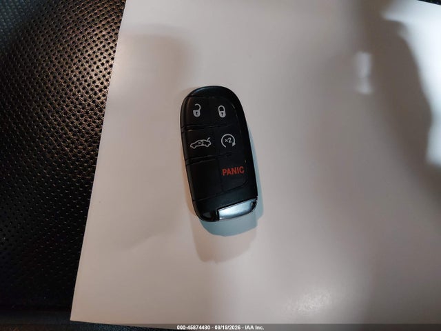 45874480 :رقم المزاد ، 2C3CCAGG1JH321172 vin ، 2018 Chrysler 300 300s Awd مزاد بيع