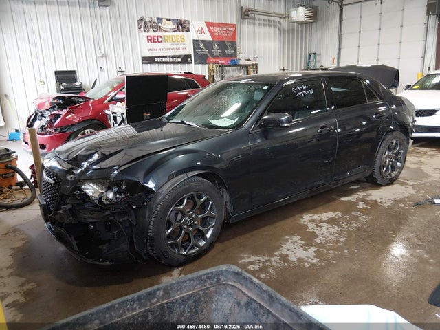 45874480 :رقم المزاد ، 2C3CCAGG1JH321172 vin ، 2018 Chrysler 300 300s Awd مزاد بيع