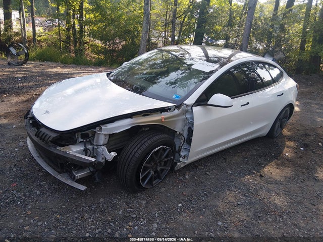 Tesla Model 3 Long Range Dual Motor All-wheel Drive 2021 5YJ3E1EB8MF980616 Image 2