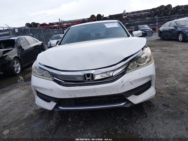 Продаж на аукціоні авто 2017 Honda Accord Lx, vin: 1HGCR2F34HA011588, номер лоту: 45874575