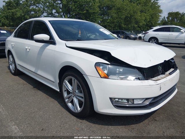 45874602 :رقم المزاد ، 1VWCM7A36DC014621 vin ، 2013 Volkswagen Passat 3.6l V6 Sel Premium مزاد بيع