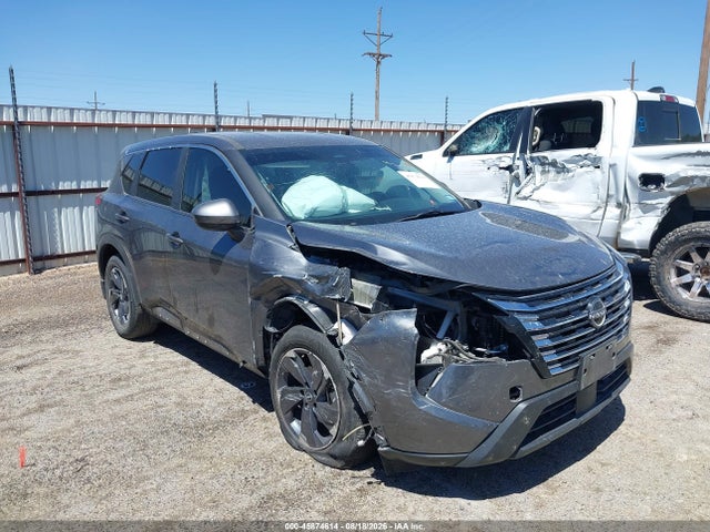2025 Nissan Rogue Sv Fwd მანქანა იყიდება აუქციონზე, vin: 5N1BT3BA2SC672467, აუქციონის ნომერი: 45874614