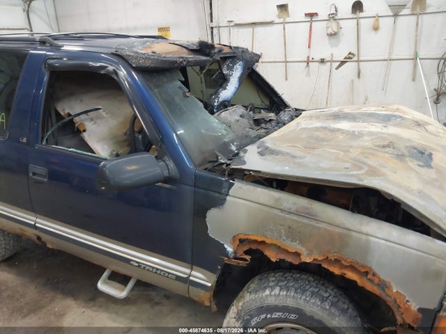 Продажа на аукционе авто 1999 Chevrolet Tahoe, vin: 3GNEK18R8XG190944, номер лота: 45874635