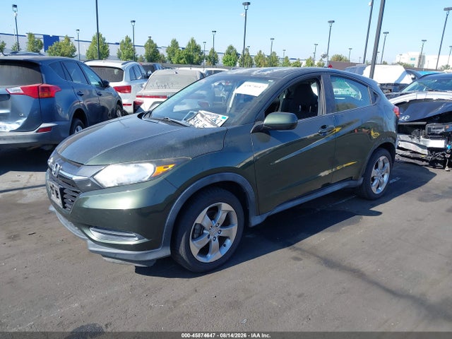 Honda HR-V LX 2017 3CZRU5H37HG705872 Image 2