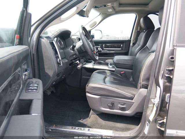 45874703 :رقم المزاد ، 3C63D3FL4CG325522 vin ، 2012 Ram 3500 Laramie Limited مزاد بيع
