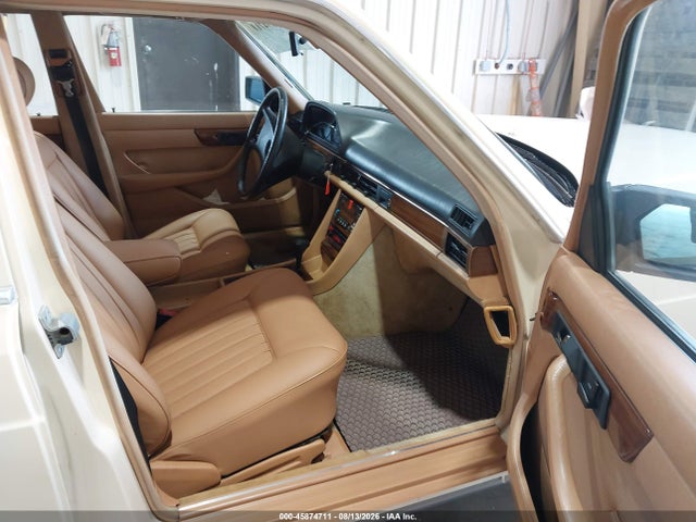 Aukcja sprzedaży 1983 Mercedes-benz 300 Sd, vin: WDBCB20A4DB043454, numer aukcji: 45874711