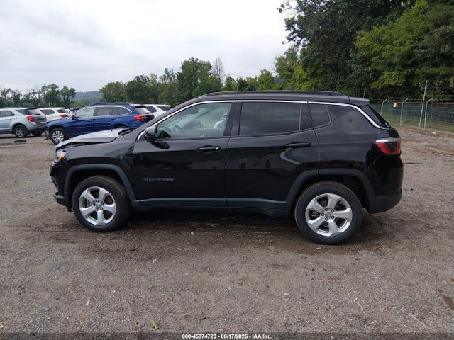 2020 Jeep Compass Latitude 4x4 მანქანა იყიდება აუქციონზე, vin: 3C4NJDBBXLT105127, აუქციონის ნომერი: 45874723