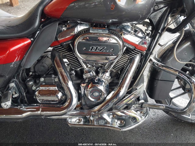 Harley-Davidson Fltrxse Cvo Road Glide 2018 1HD1TCL14JB951355 Image 8