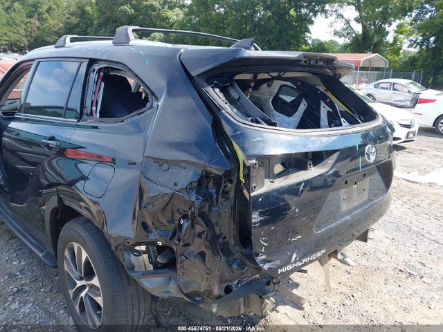 5TDGZRAH2LS511241 Toyota Highlander Xle