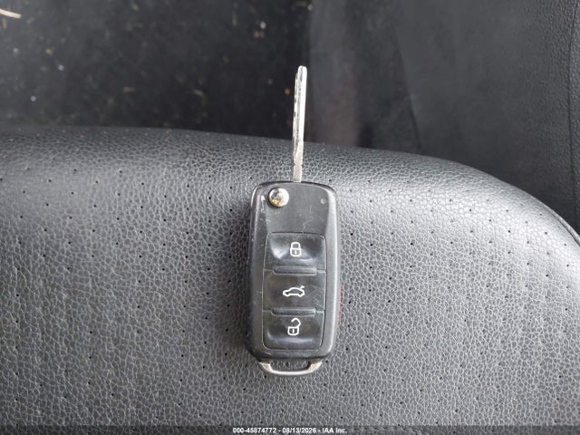 2012 Volkswagen Passat 2.5l Se მანქანა იყიდება აუქციონზე, vin: 1VWBP7A34CC033945, აუქციონის ნომერი: 45874772